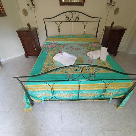 Domus Garden Bed & Breakfast Olbia Exterior photo